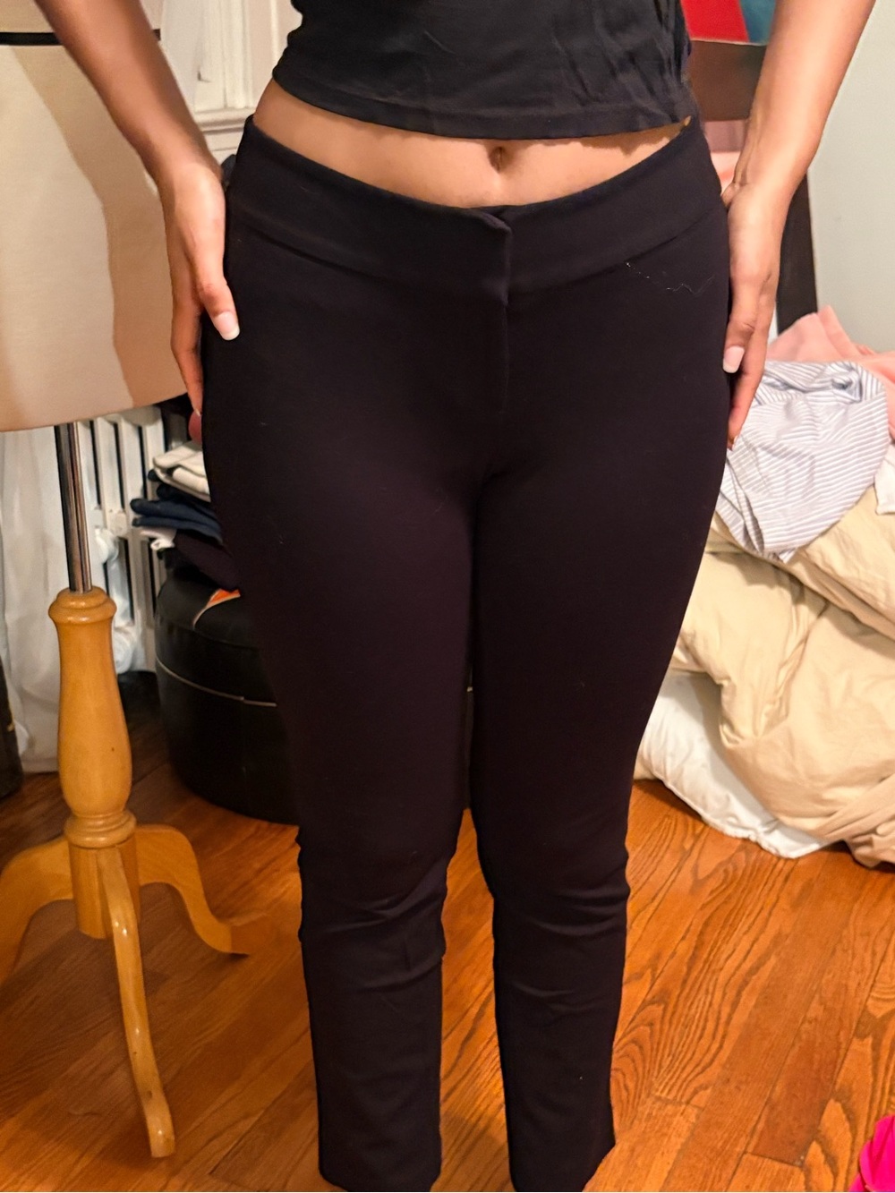 VINCE CAMUTO High-Rise Skinny Ponte Pants in Black